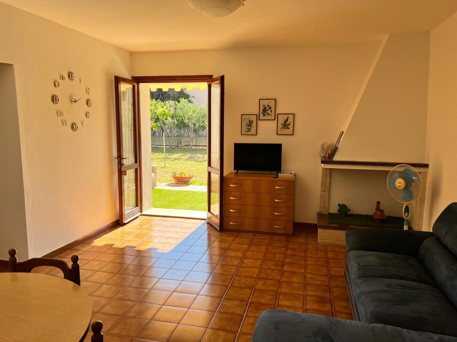 Private Apartment With Garden Cannigione Eksteriør billede
